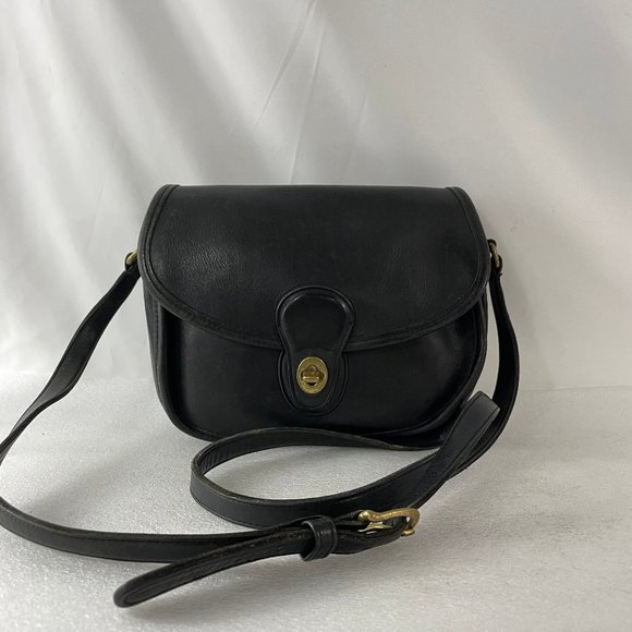 Coach Vintage 9954 Black Gold Leather Crossbody